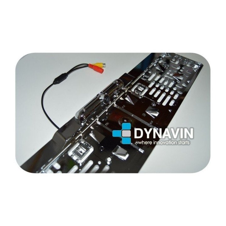 TIPO 25 - SOPORTE DE MATRICULA CON CAMARA TRASERA UNIVERSAL