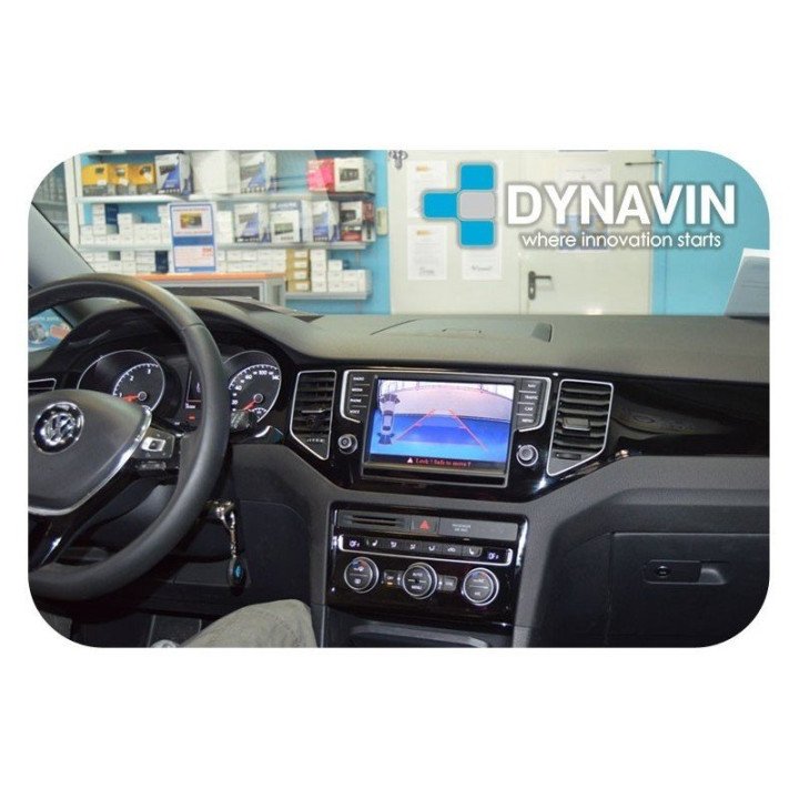 Dynavin VW700. VOLKSWAGEN GOLF 7 - EMBLEMA MOTORIZADO. CÁMARA TRASERA OCULTA A TODO COLOR