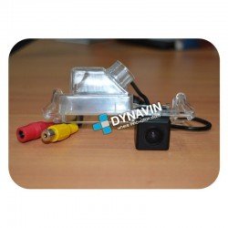 DYNAVIN-HYUNDAI I30 (GD +2012): CÁMARA TRASERA A TODO COLOR Y LINEAS GUIA DE ASISTENCIA PARA HUECO DE LUZ
