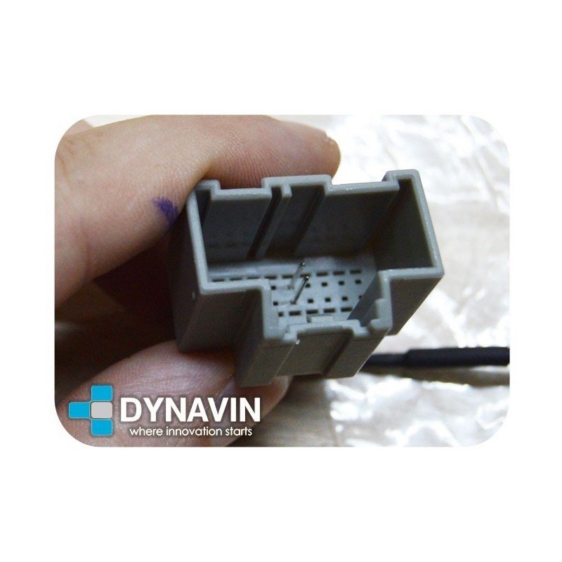DYNAVIN-OPEL - INTERFACE PARA MANTENER LA CAMARA TRASERA ORIGINAL DYNAVIN-OPEL - INTERFACE PARA MANTENER LA CAMARA TRASERA ORIGINAL