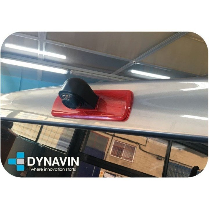 DYNAVIN-OPEL VIVARO, RENAULT TRAFIC (+2014) - LUZ DE FRENO SUPERIOR. CÁMARA TRASERA DE APARCAMIENTO. A TODO COLOR