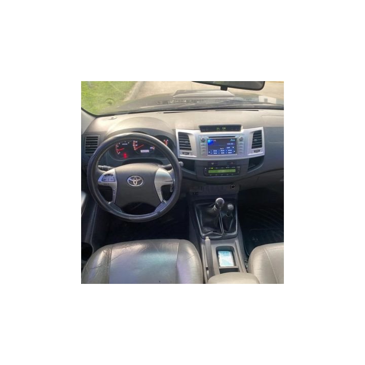 TOYOTA HILUX (+2012) | Autokit